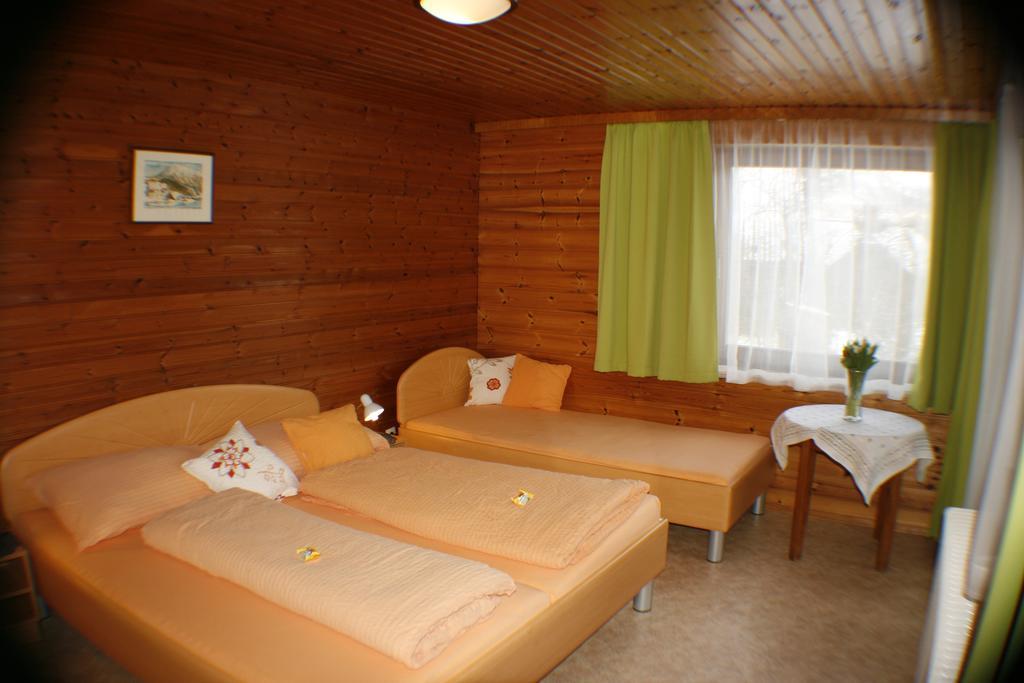 Haus Straubinger-Tiefenbacher Bad Goisern Eksteriør billede